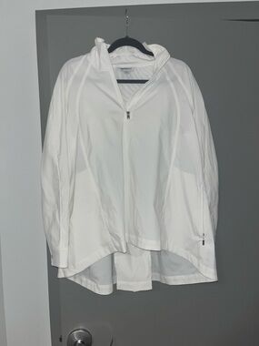 Athleta Utility Windbreaker Jacket Size small -NWOT